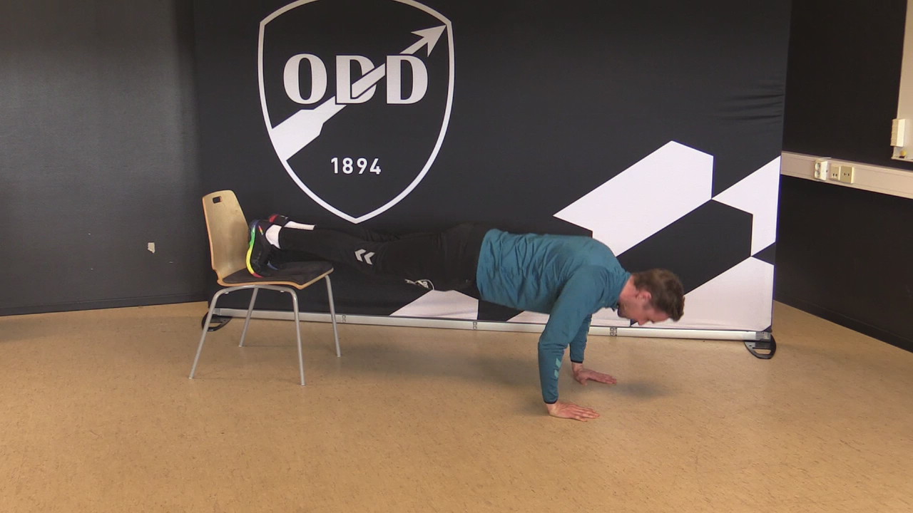 Push ups med pa s Level 3.MP4